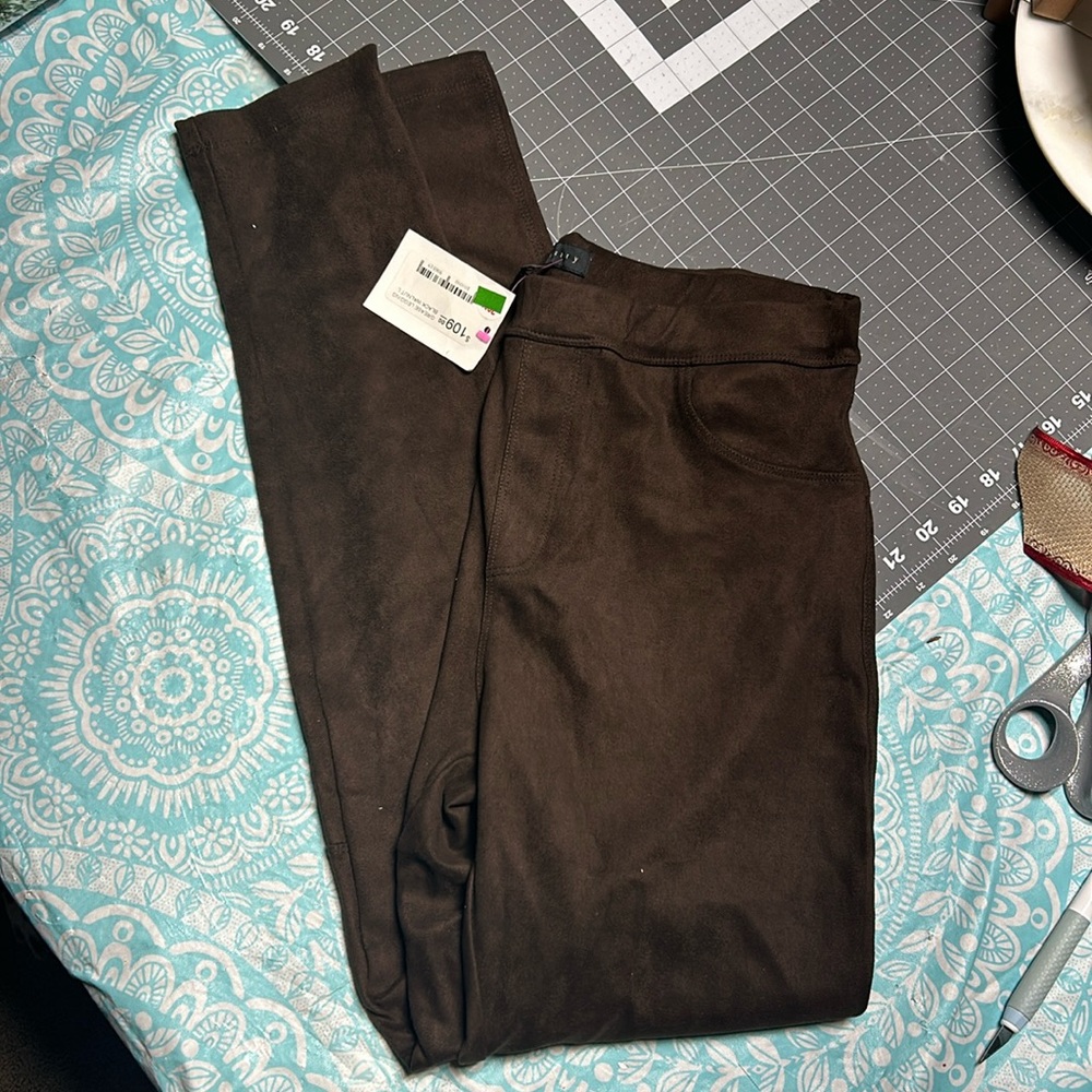 Sanctuary suede leggings, size Large, stretchy